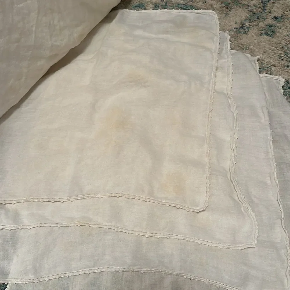 Vintage Table Linens (napkins) Lot of 6